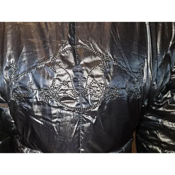 Red Bull Wings Team Collection Ladies Size Large Puffer Jacket Hooded EUC - Picture 5 of 14